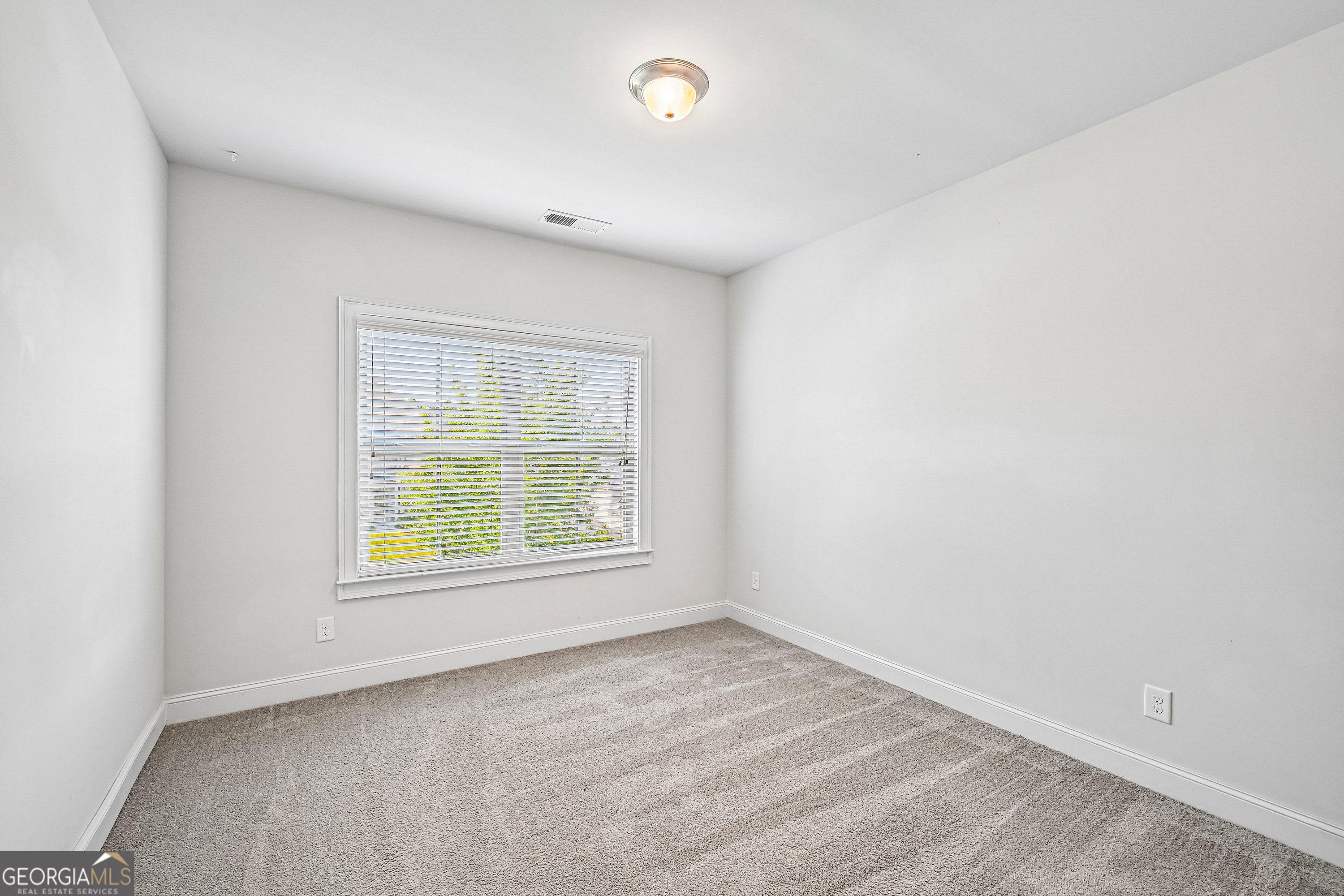 198 Hickory Pointe Drive Property Photo 33