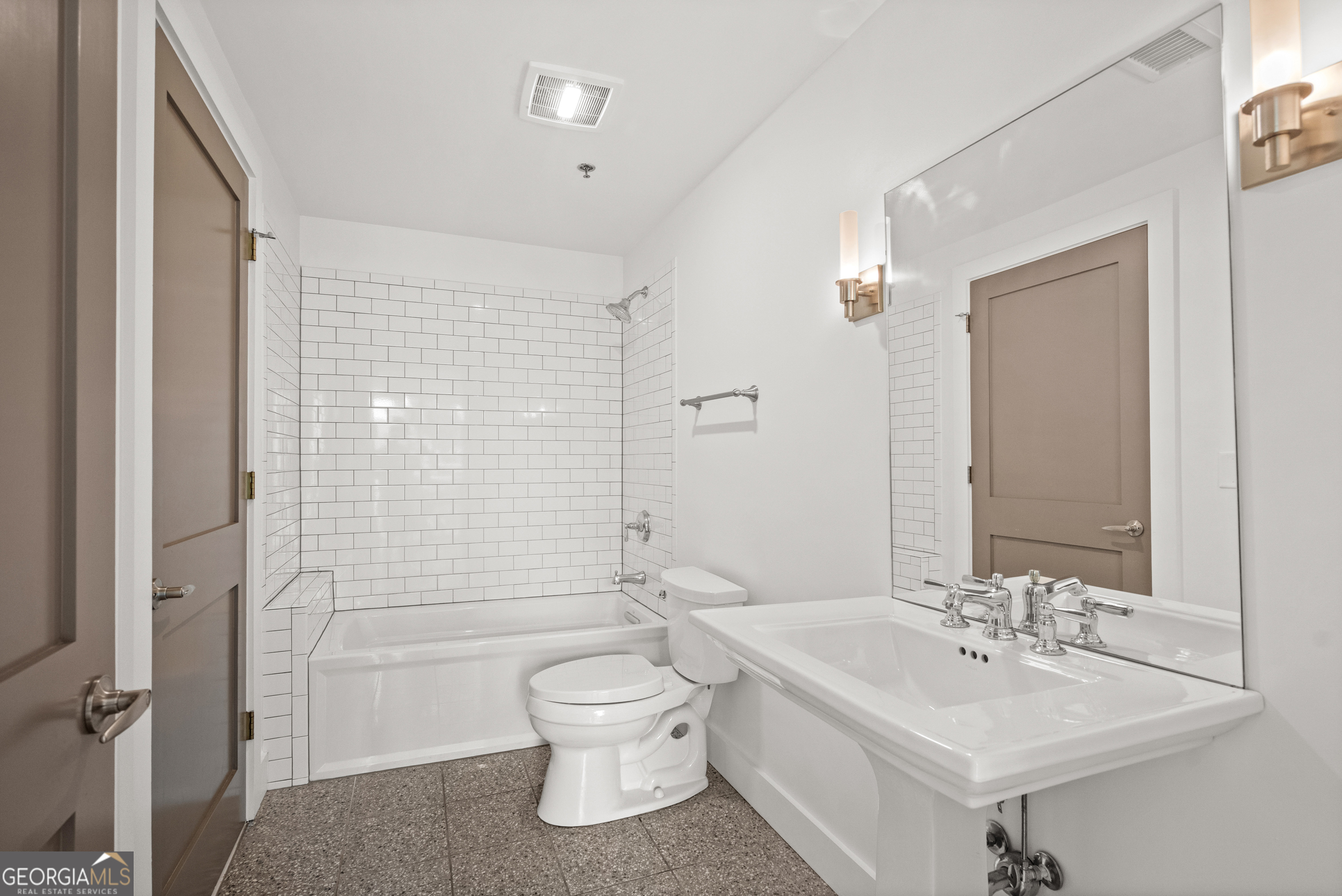1100 Howell Mill Road Nw # 212 Property Photo 37