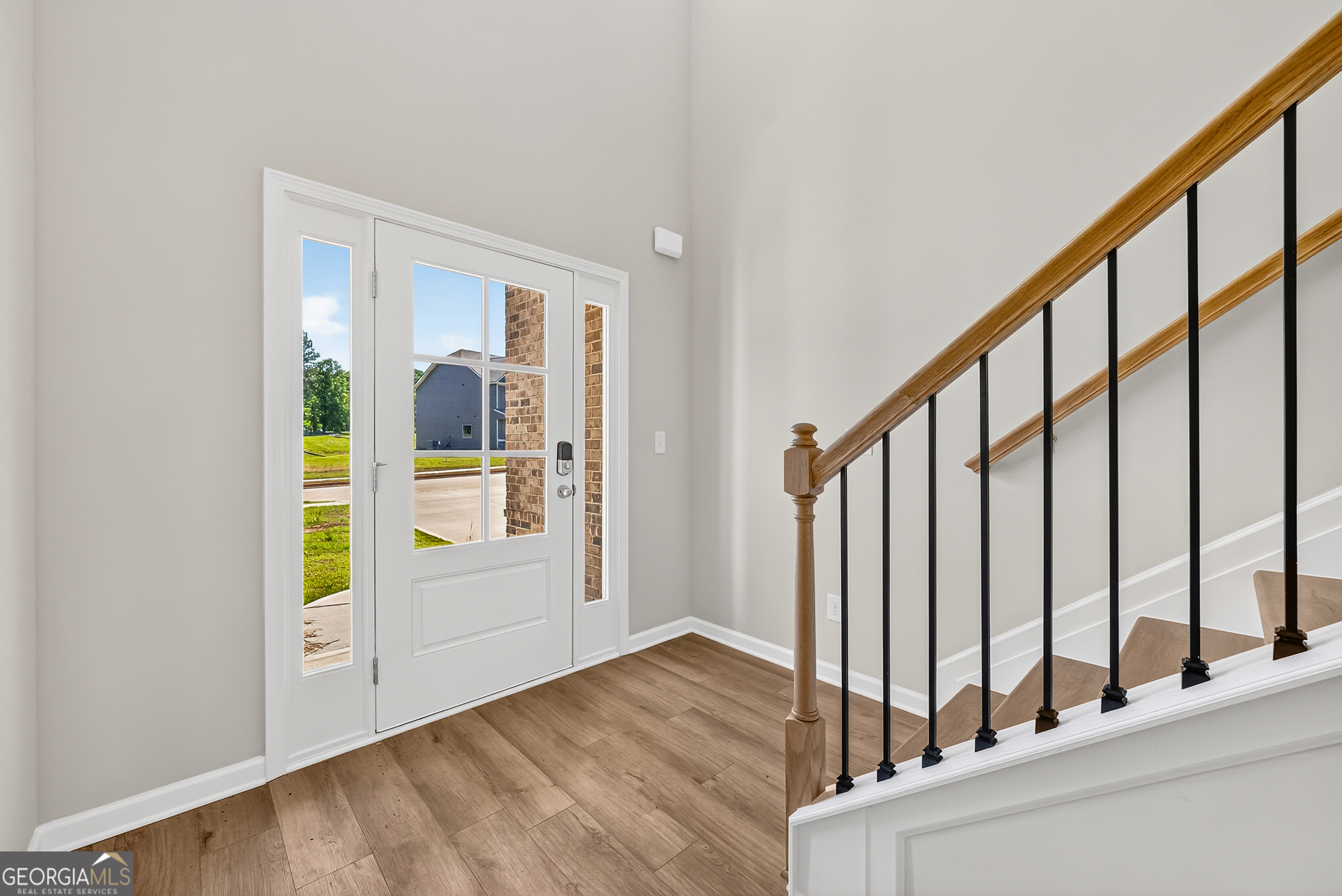 102 Beaver Creek Way # 265 Property Photo 2