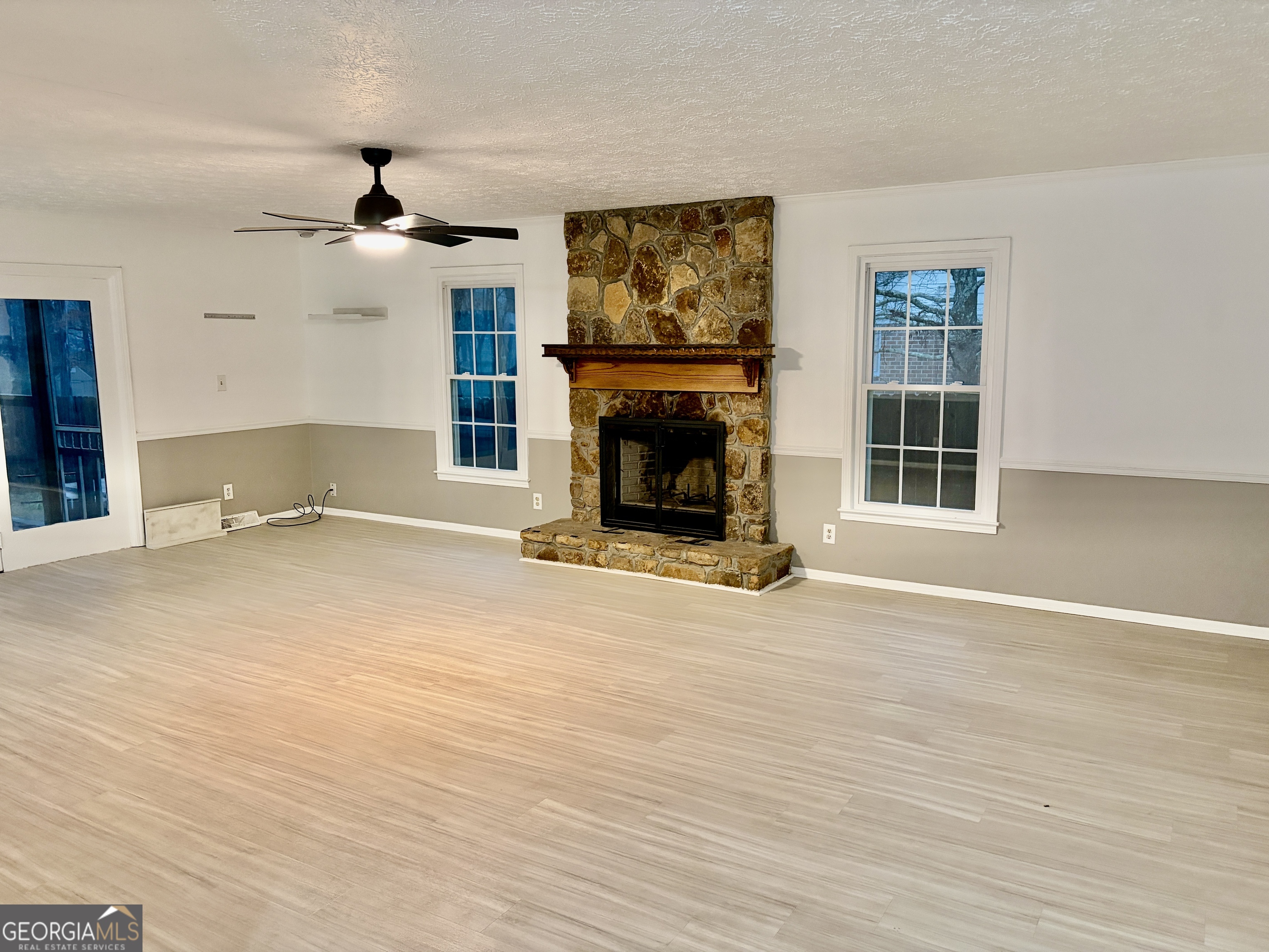 9 Argon Drive Property Photo 5