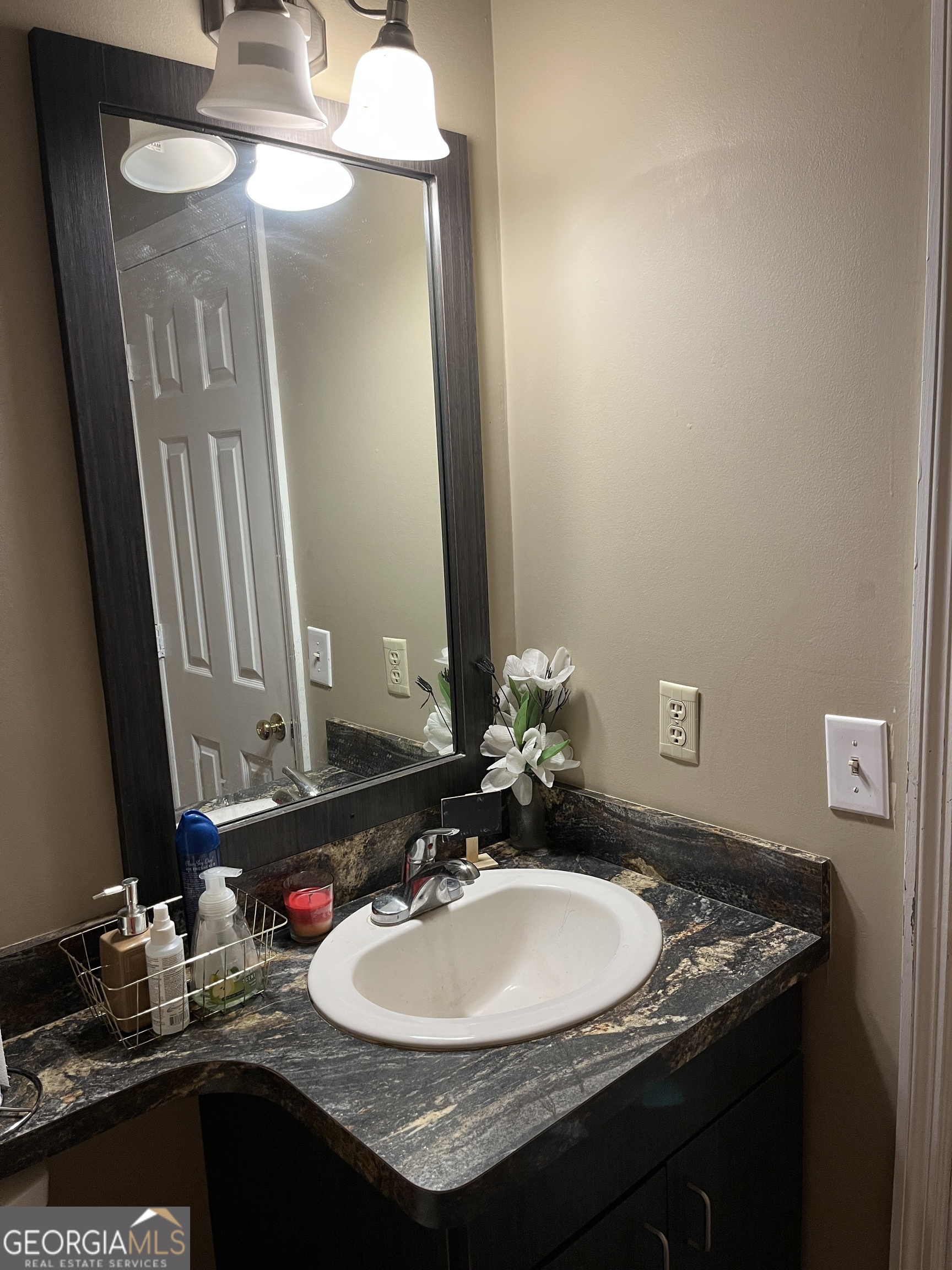 37 E Main Street # 9 Property Photo 17