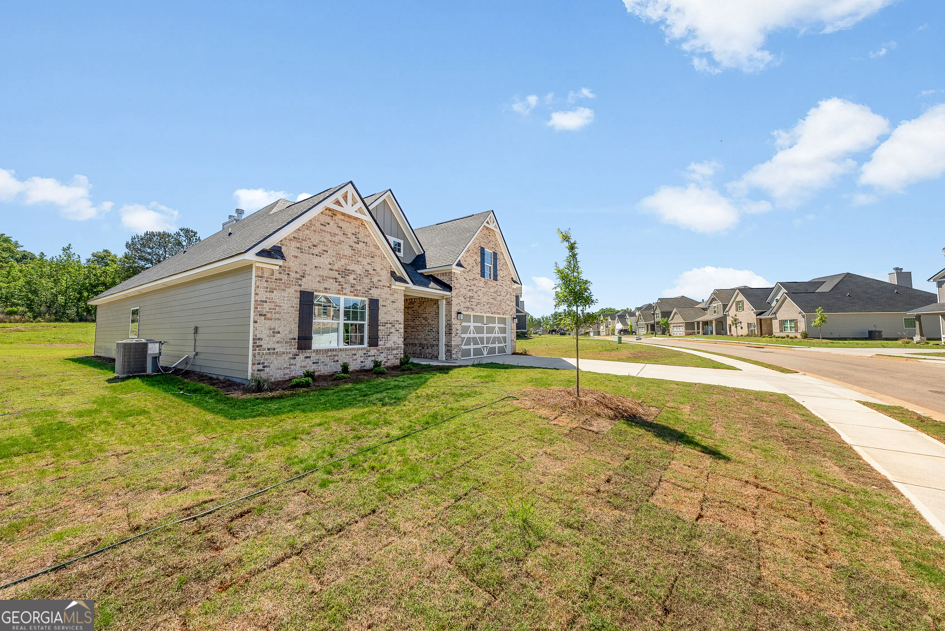 101 Beaver Creek Way # 246 Property Photo 2