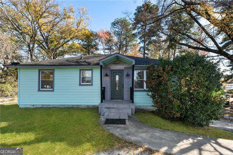 5211 Oakdale Road Se Property Photo 1