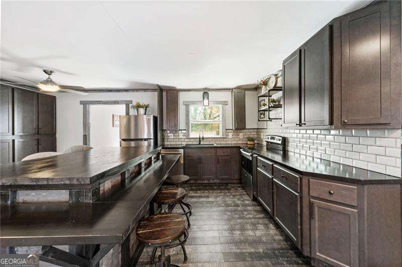 5211 Oakdale Road Se Property Photo 12