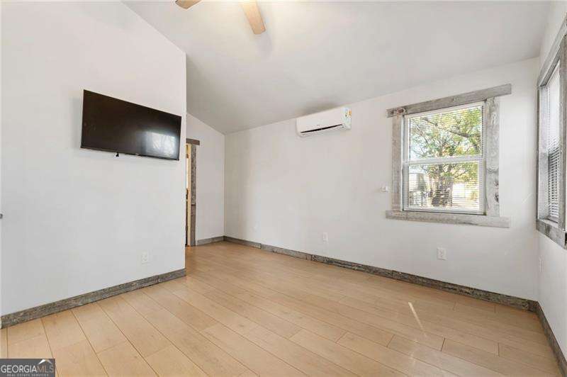 5211 Oakdale Road Se Property Photo 30