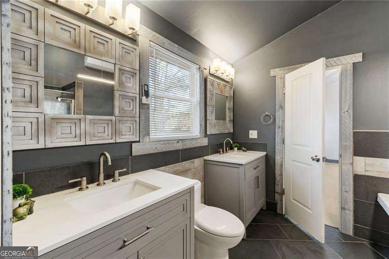 5211 Oakdale Road Se Property Photo 34