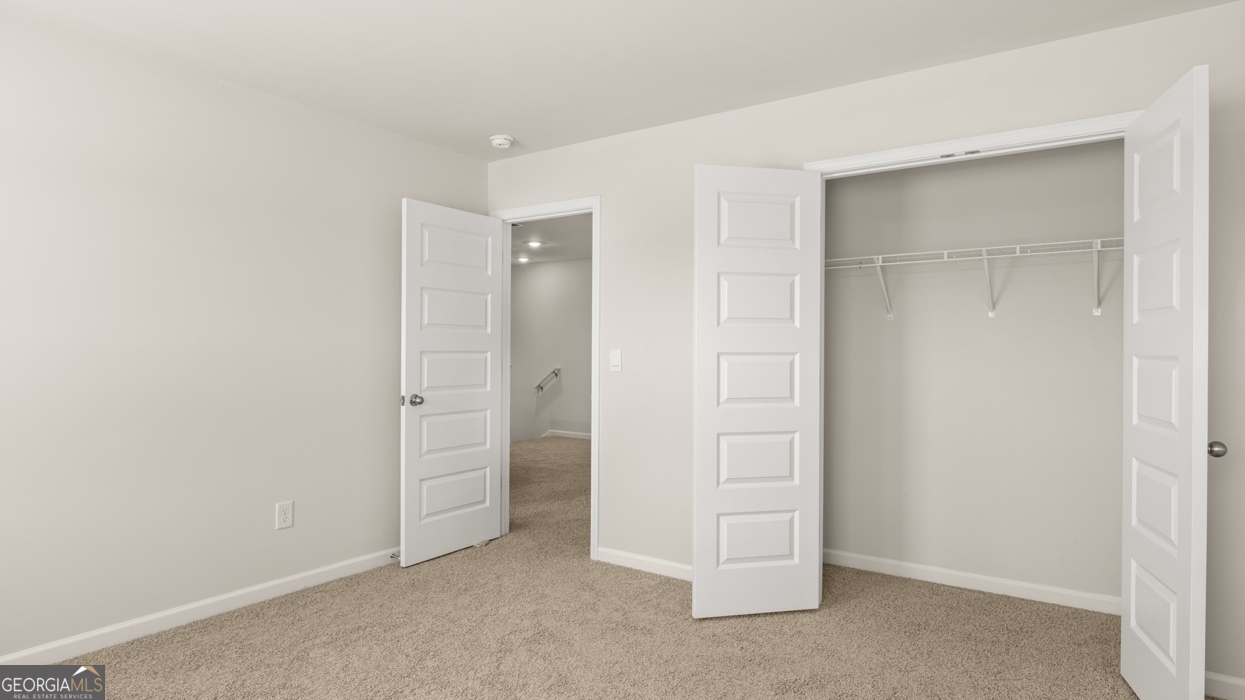 918 Stow Lane Property Photo 32