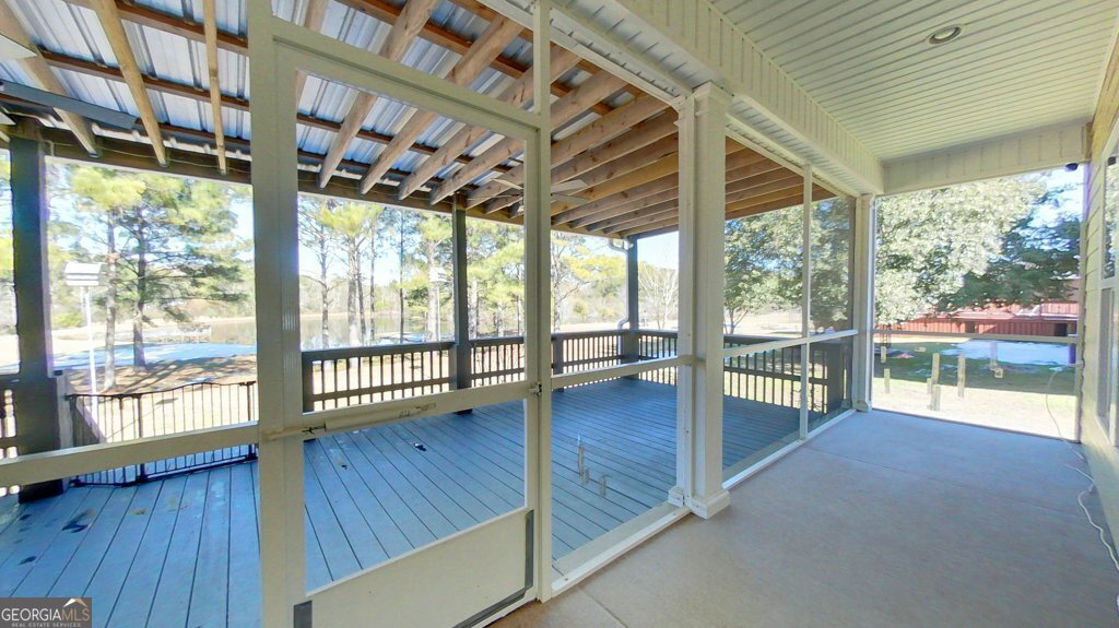101 Willow Ridge Circle Property Photo 7