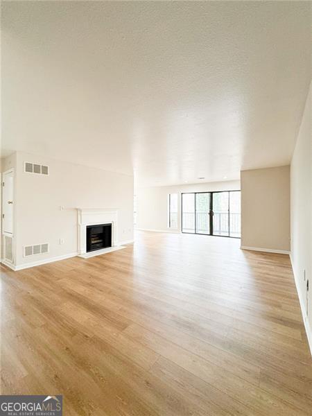 4113 Pine Heights Drive Ne Property Photo 1