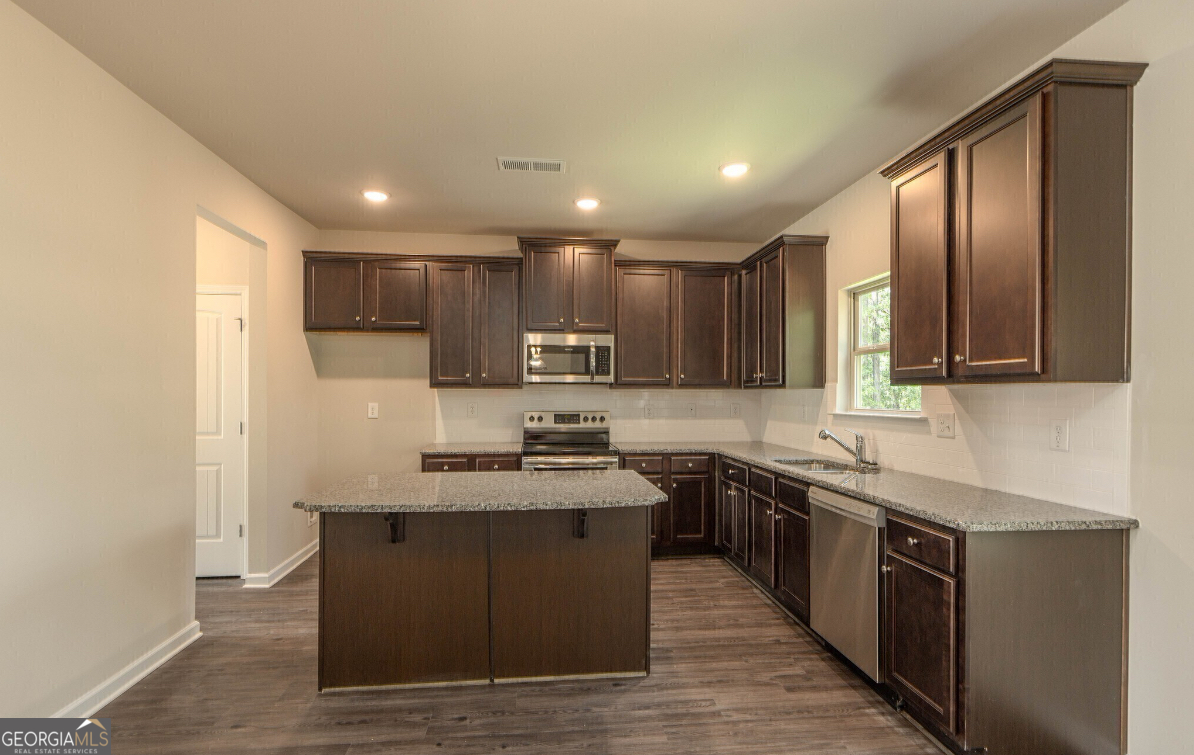 151 Cherokee Rose Drive Property Photo 8