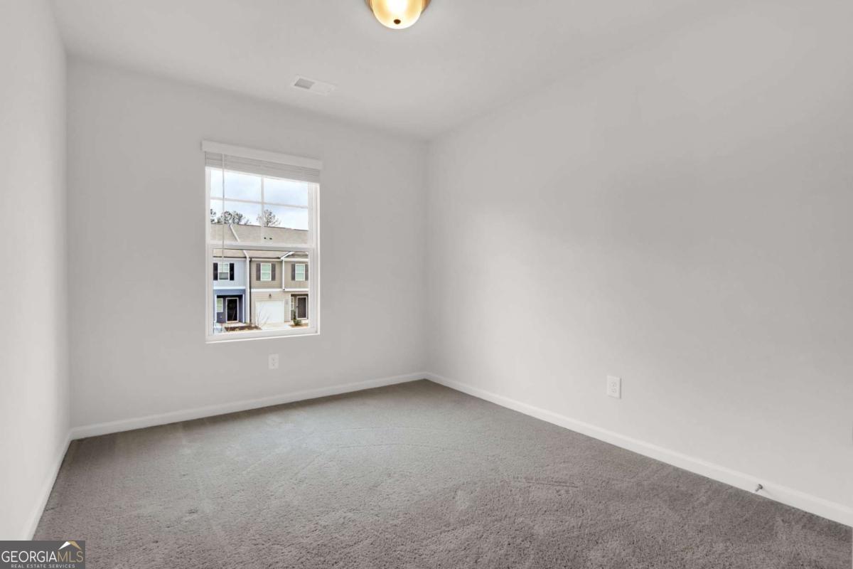 59 Regent Park Property Photo 18
