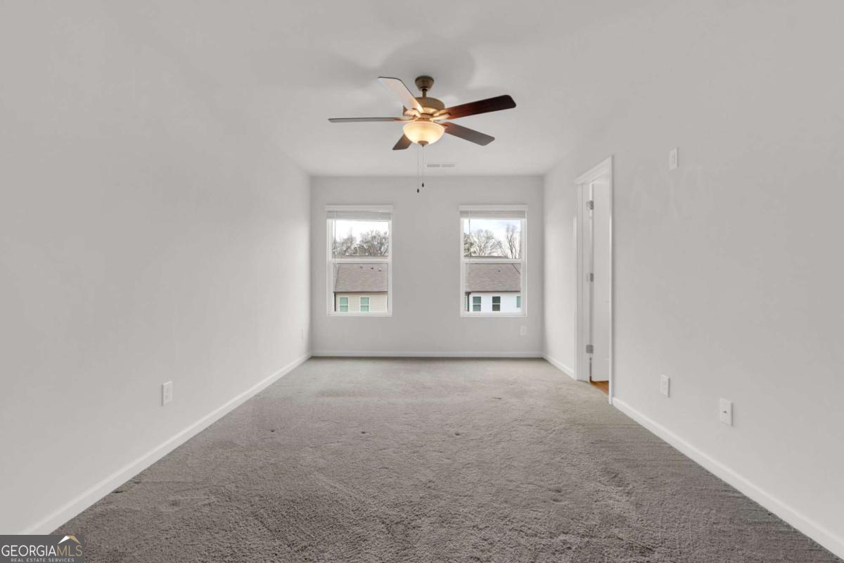 59 Regent Park Property Photo 22
