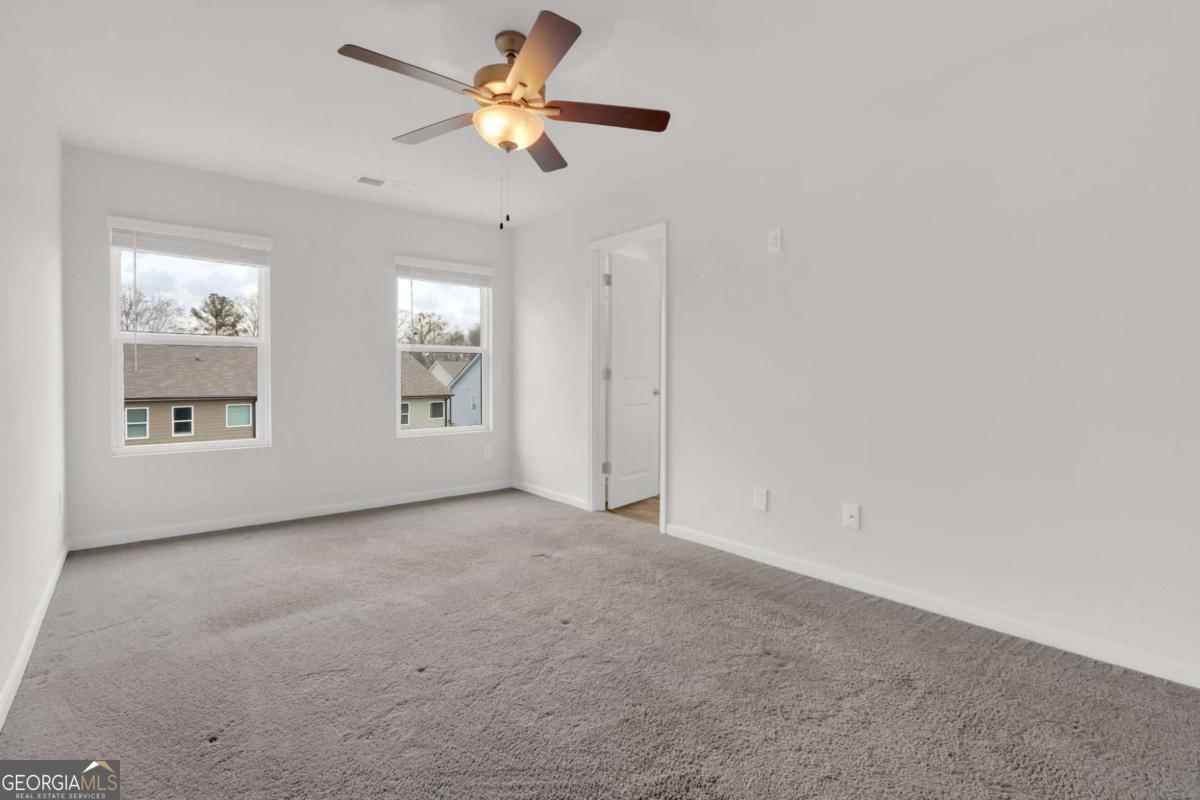 59 Regent Park Property Photo 23