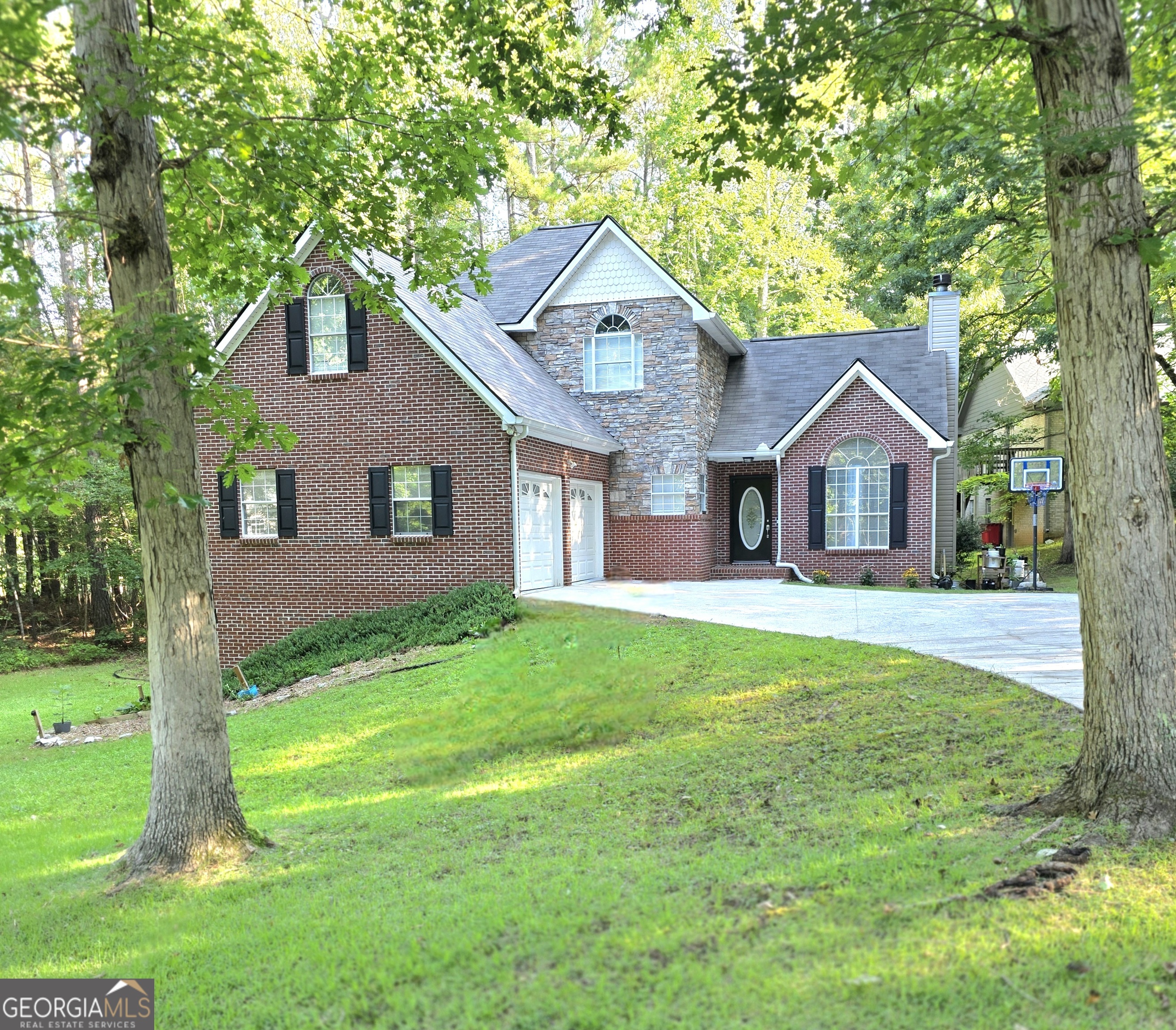 3117 Fairmond Court Property Photo 1