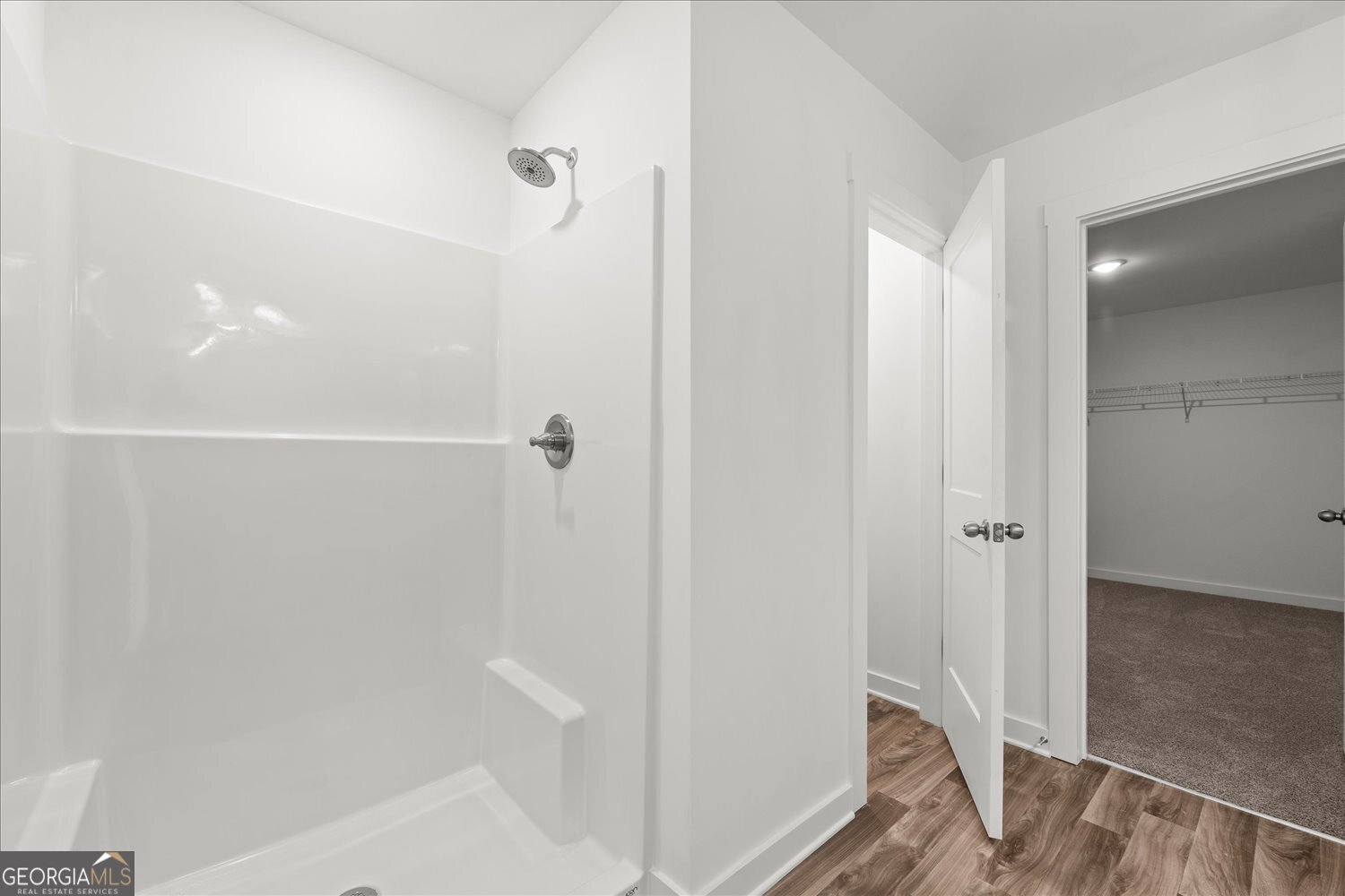 528 Lillian Way Property Photo 24