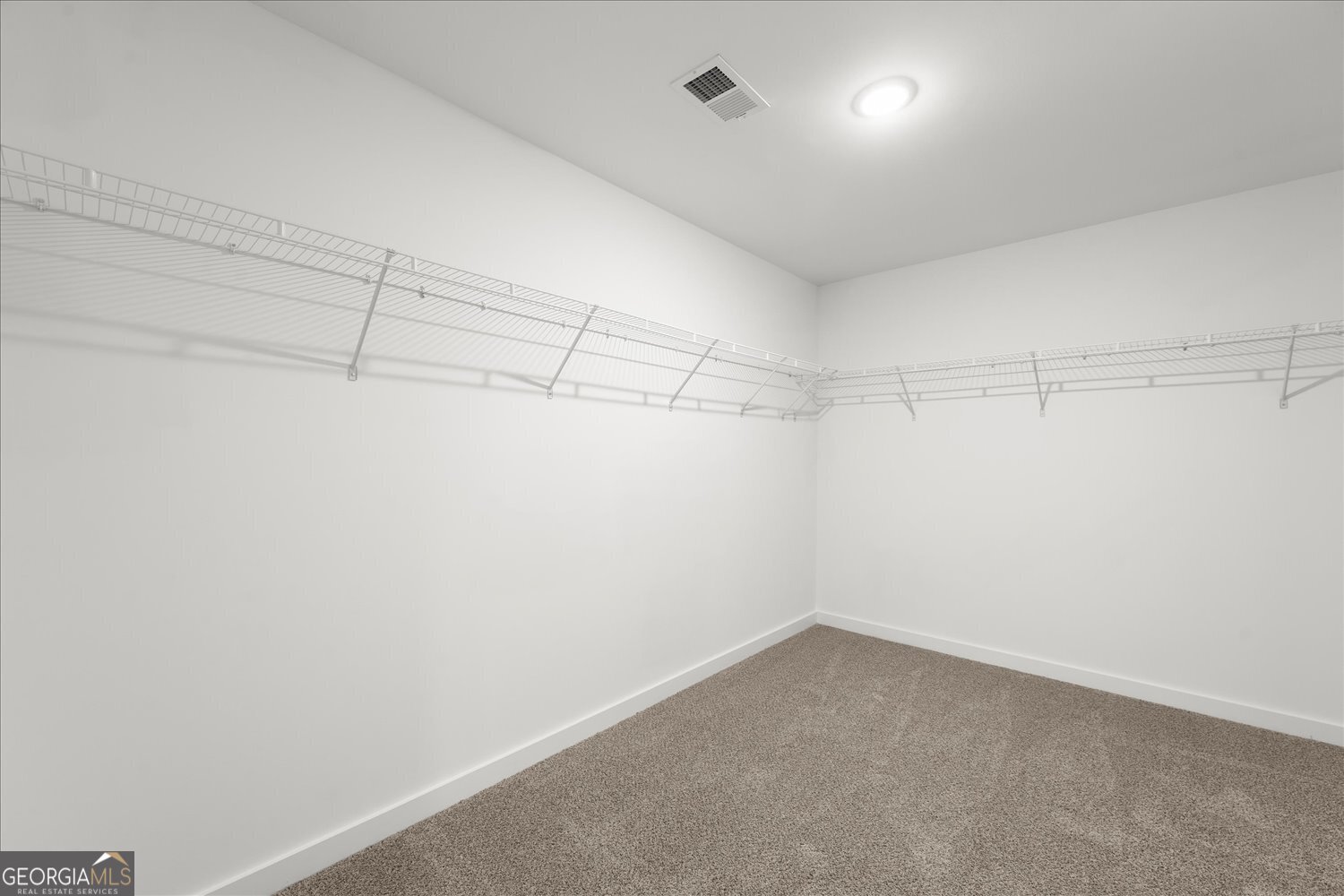 528 Lillian Way Property Photo 28