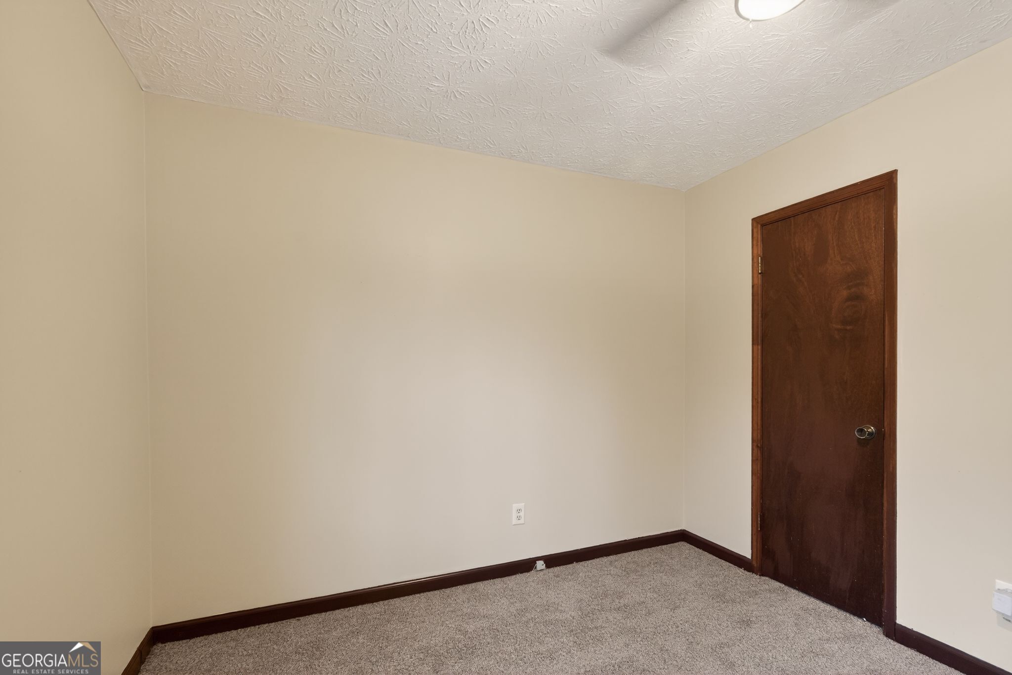 9224 Sunset Drive Property Photo 20