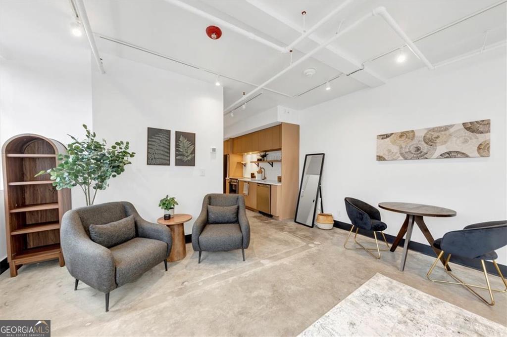 1805 Harvard Avenue # 306 Property Photo 6