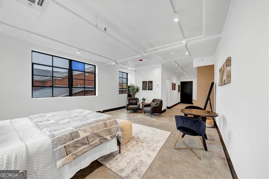 1805 Harvard Avenue # 306 Property Photo 10