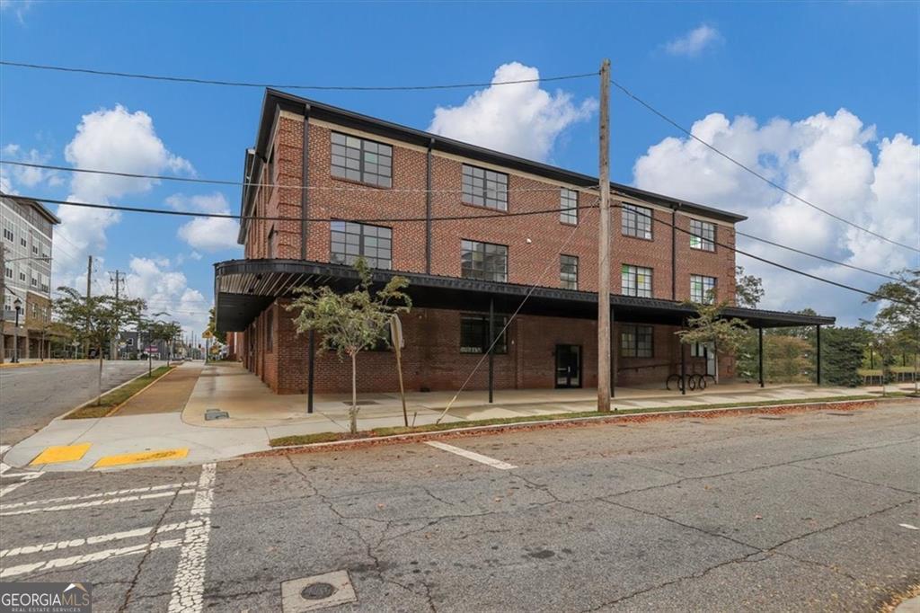 1805 Harvard Avenue # 306 Property Photo 15