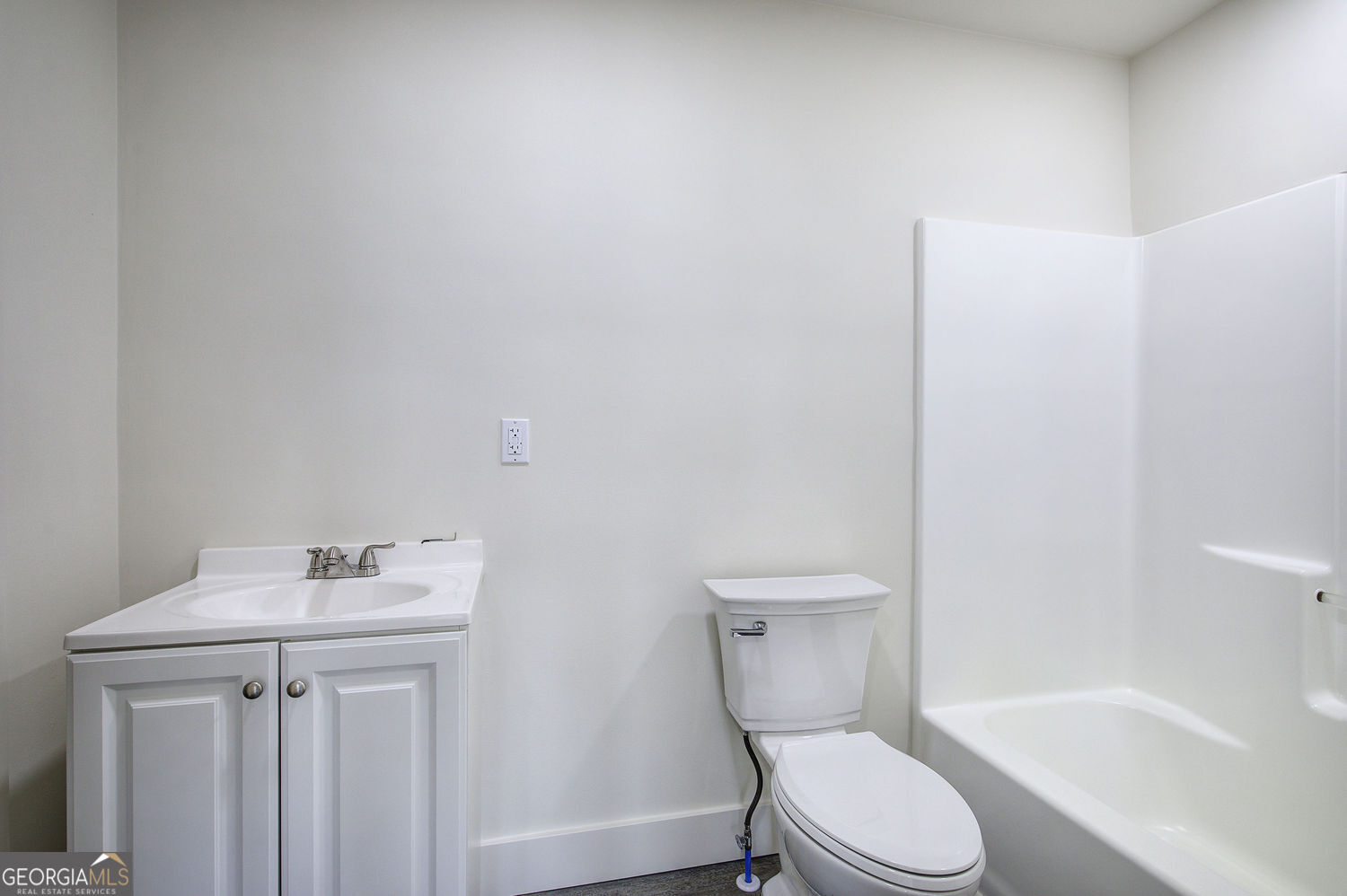 30 Grove Circle Property Photo 26