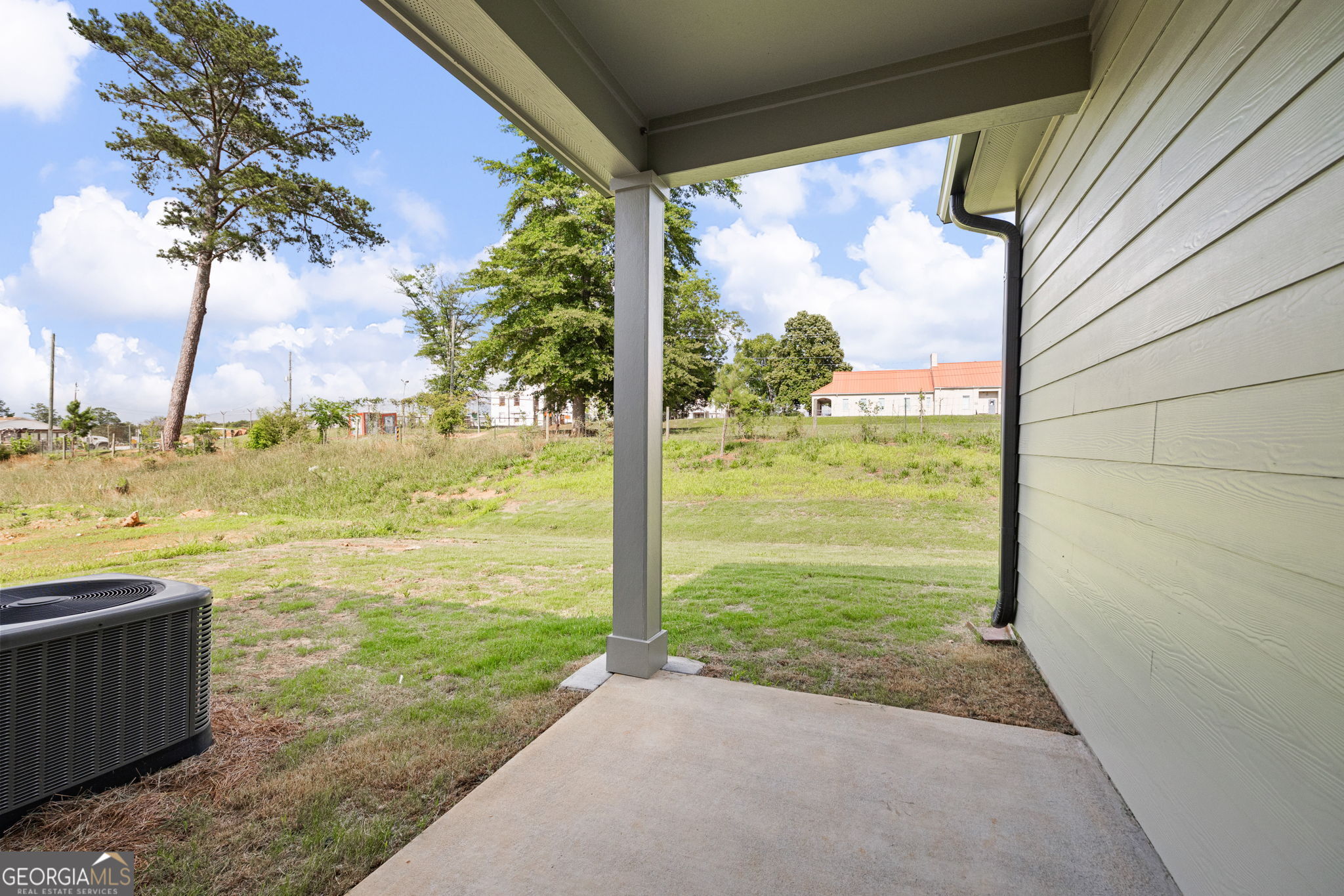 109 Winston Way Property Photo 17
