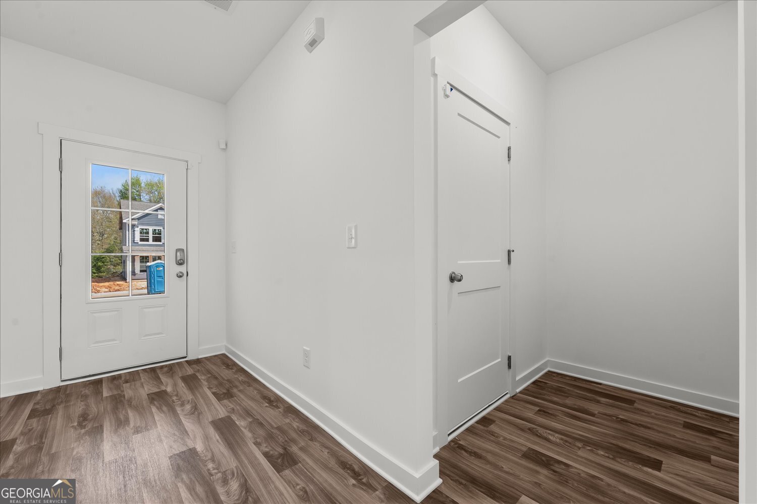 36 Edith Court Property Photo 4
