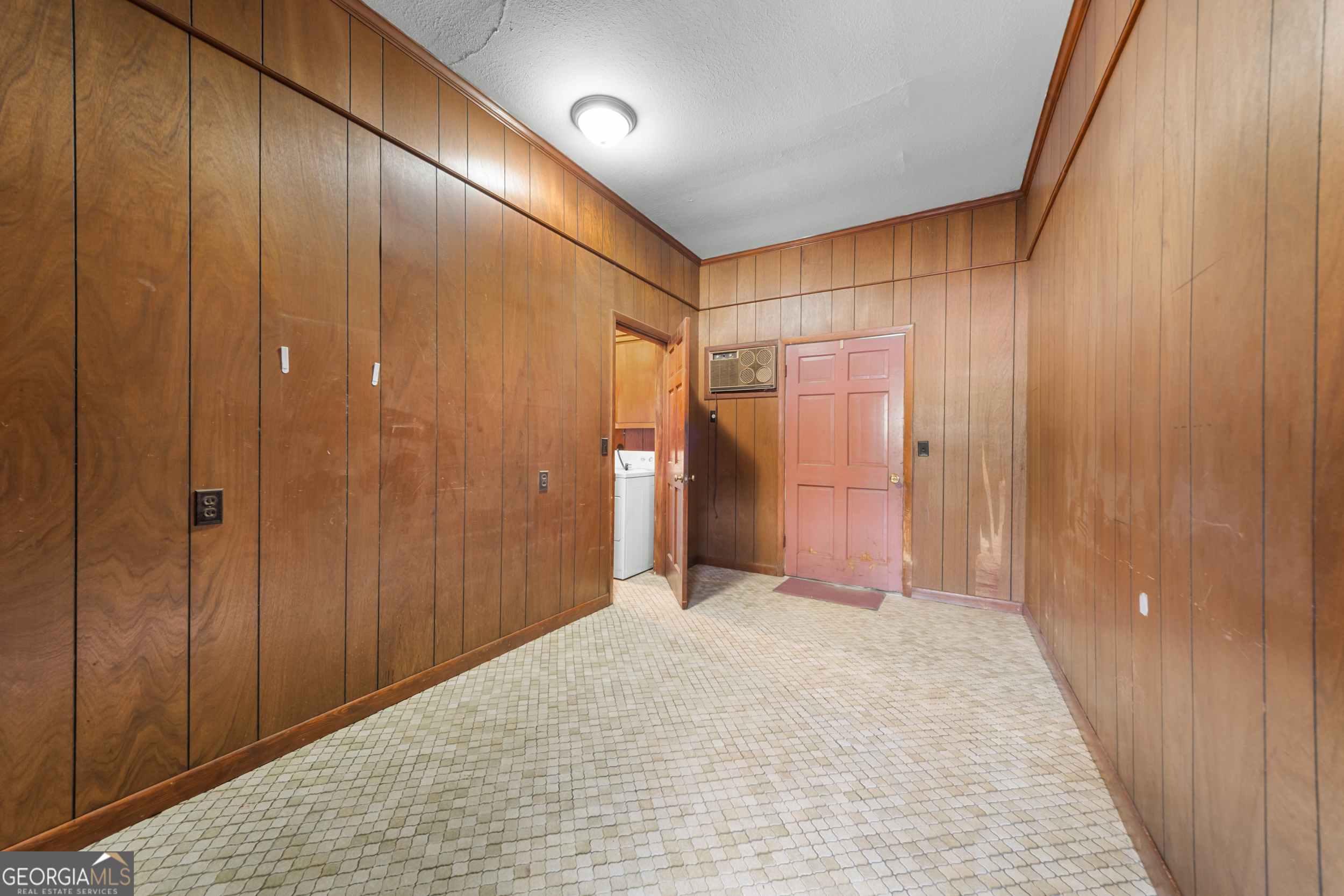 1148 Savannah Highway Property Photo 14