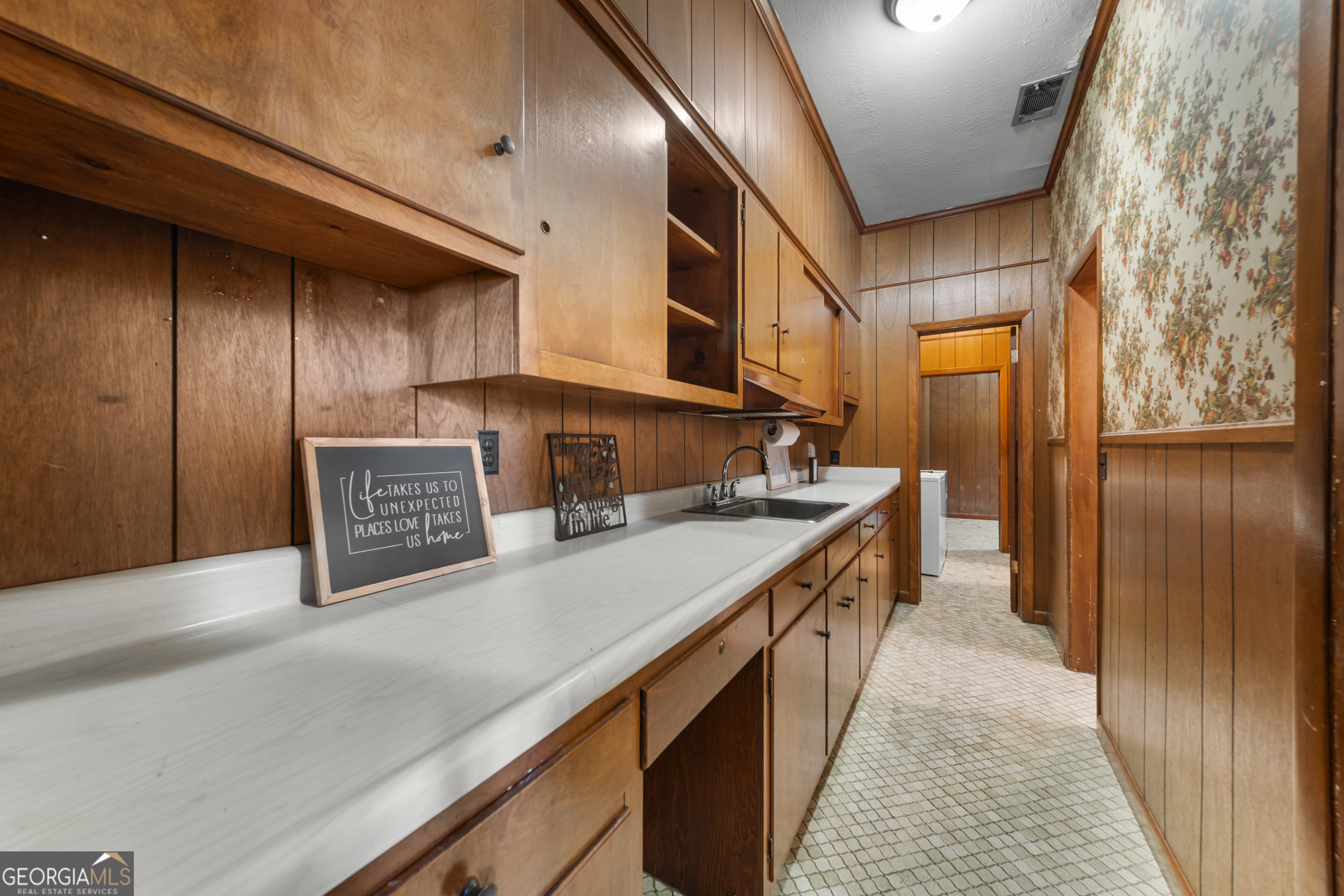 1148 Savannah Highway Property Photo 16