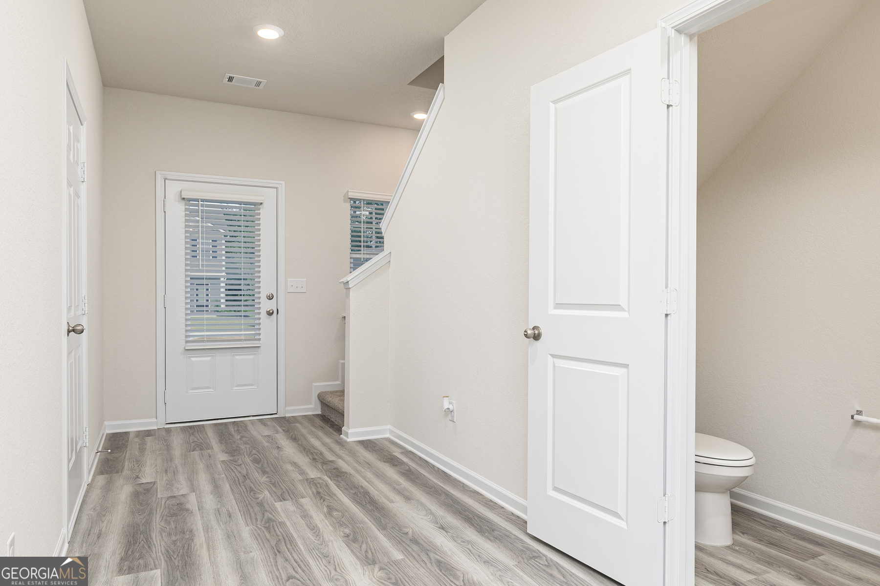 701 Plant Road Property Photo 4