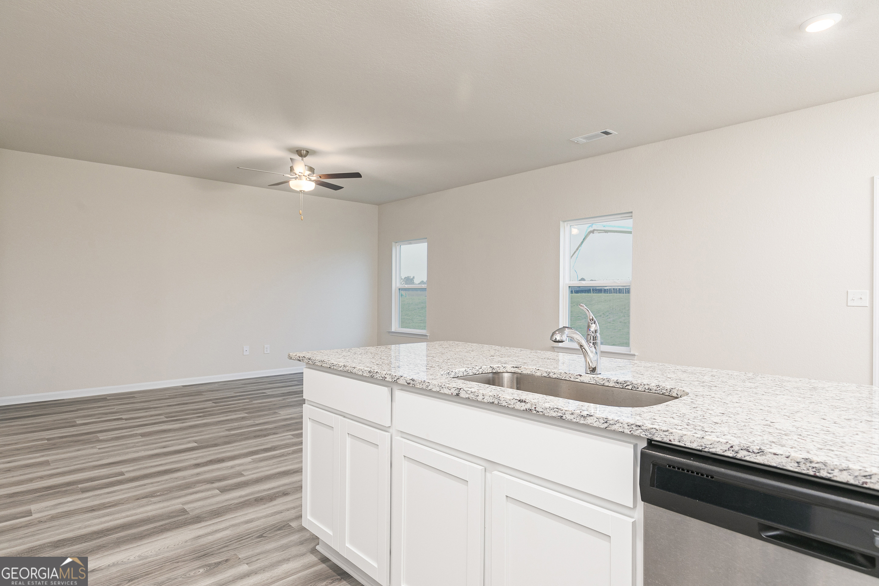 701 Plant Road Property Photo 12