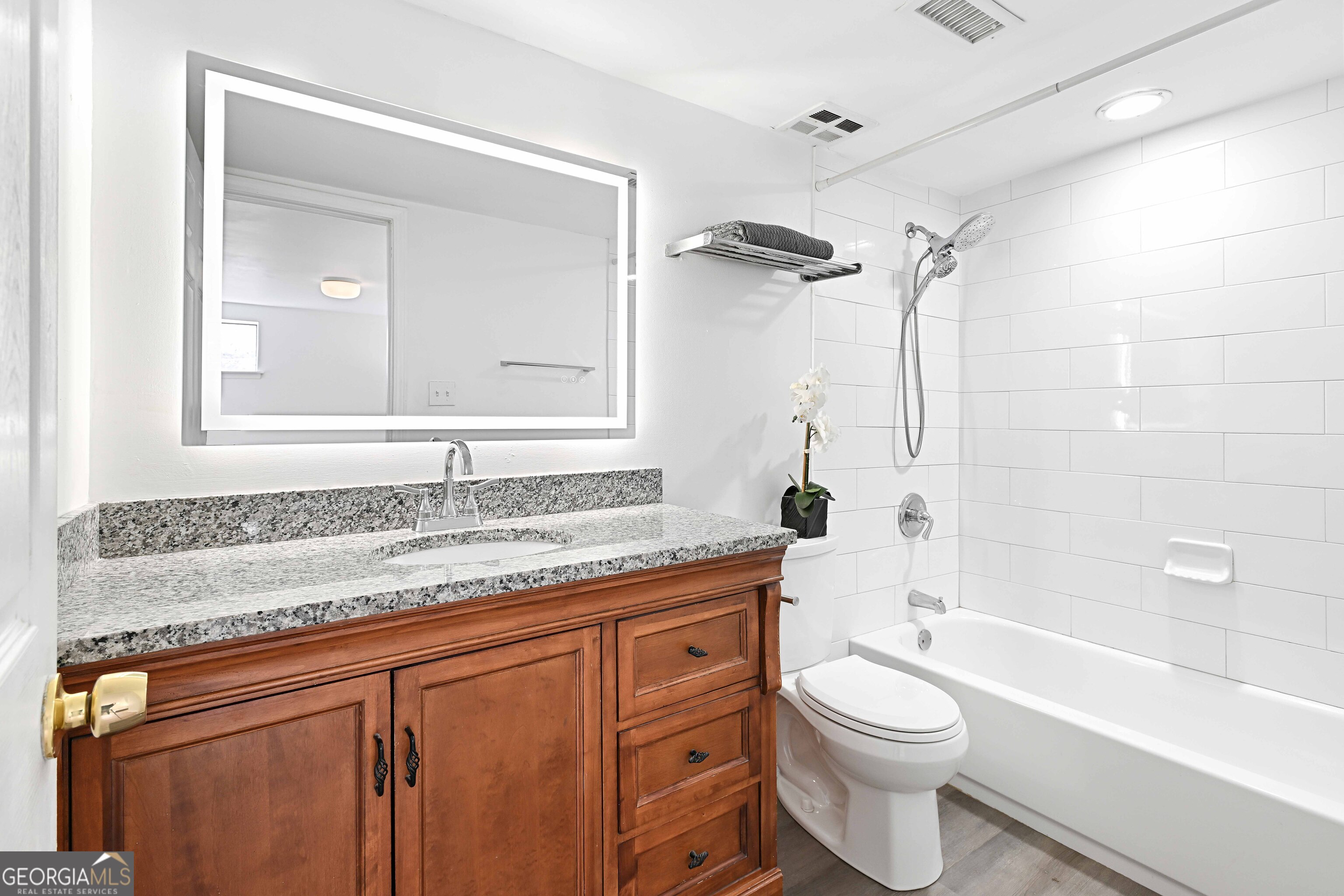 4300 Roswell Road Ne # 34 Property Photo 10