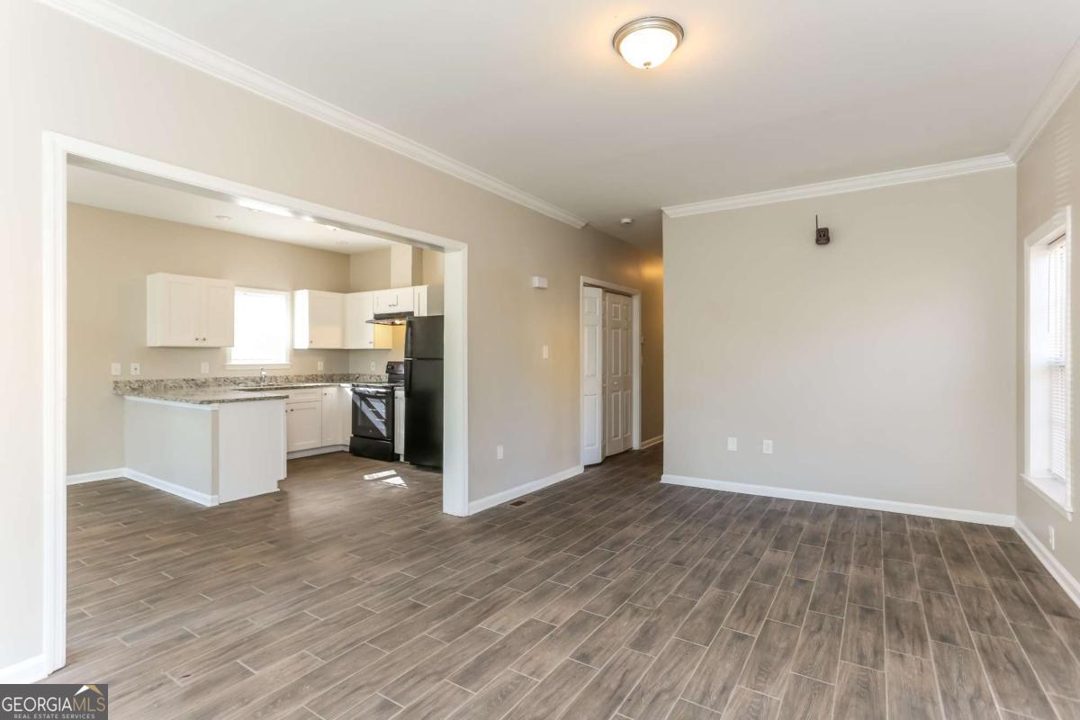 1681 Lanier Drive Sw Property Photo 7