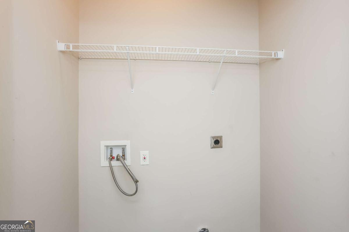 1681 Lanier Drive Sw Property Photo 11