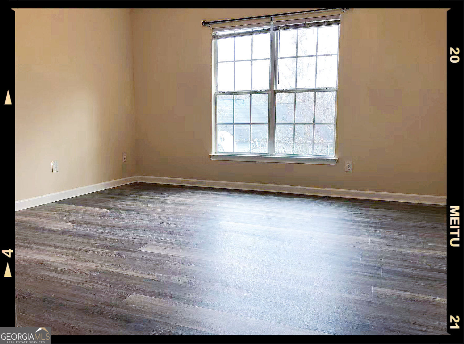 2568 Walden Lake Drive Property Photo 6