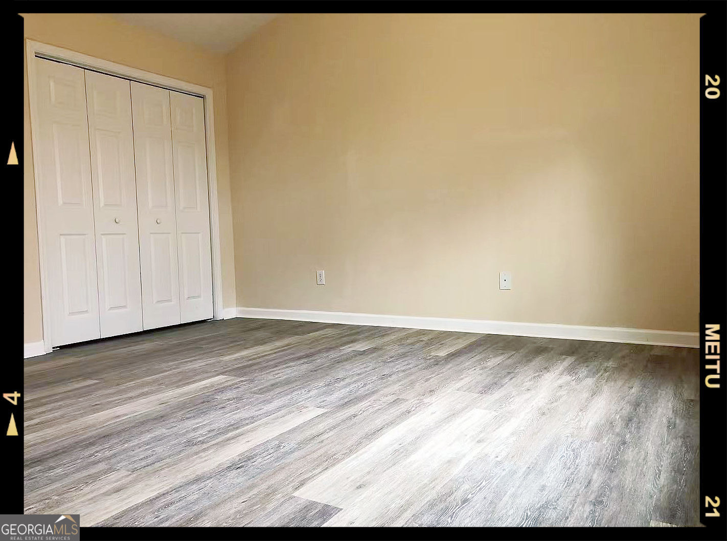 2568 Walden Lake Drive Property Photo 7