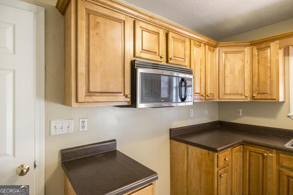 1940 Barrington Drive Property Photo 25