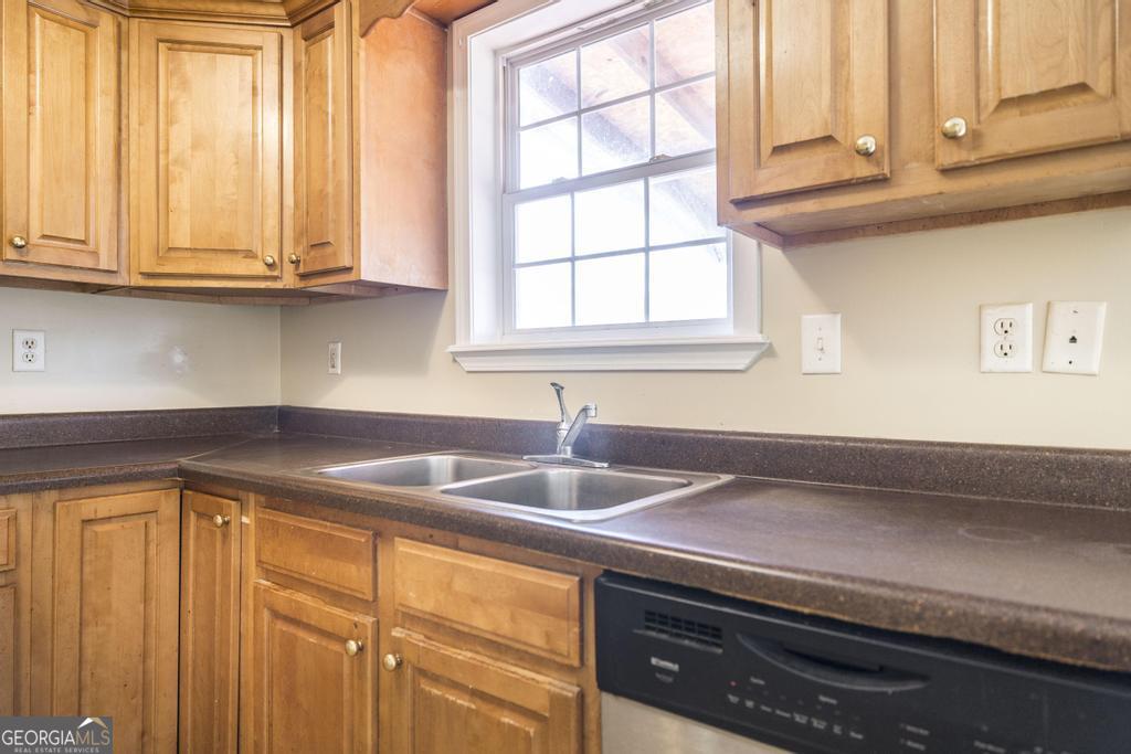 1940 Barrington Drive Property Photo 26