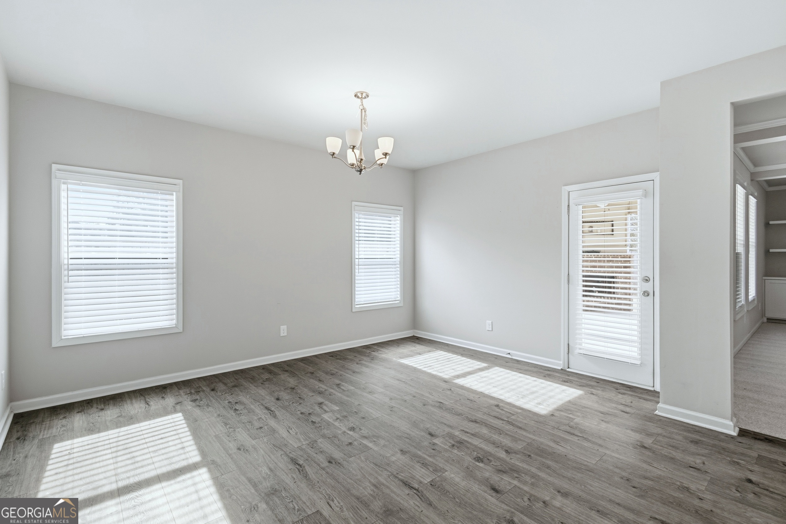 408 Elkhorn Glen Court Property Photo 9