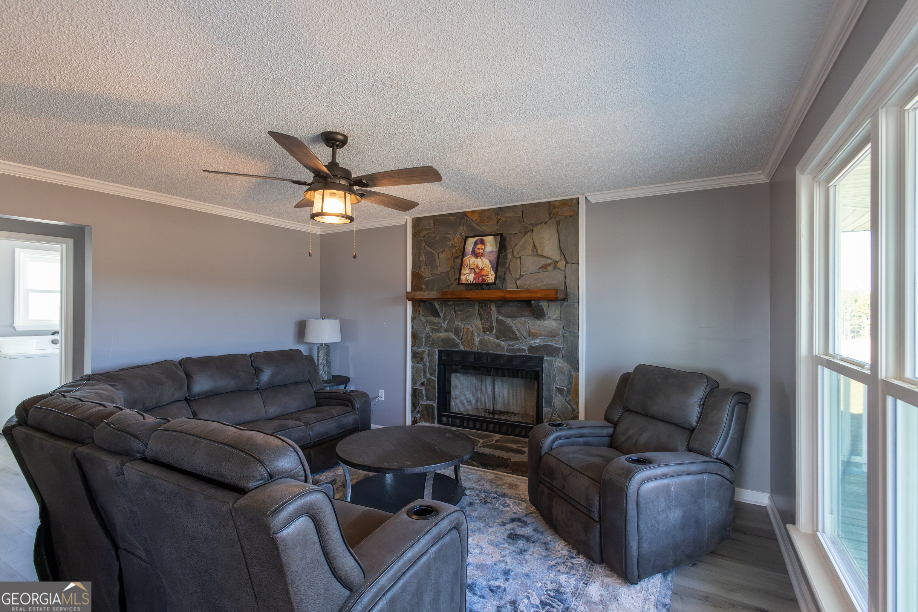 1578 Edsel Senn Road Property Photo 2