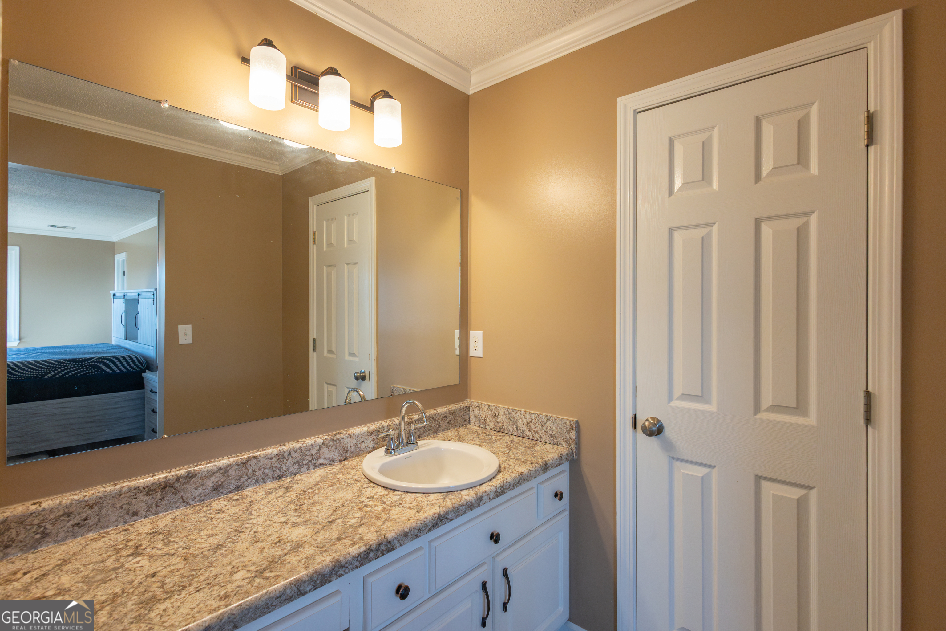 1578 Edsel Senn Road Property Photo 11