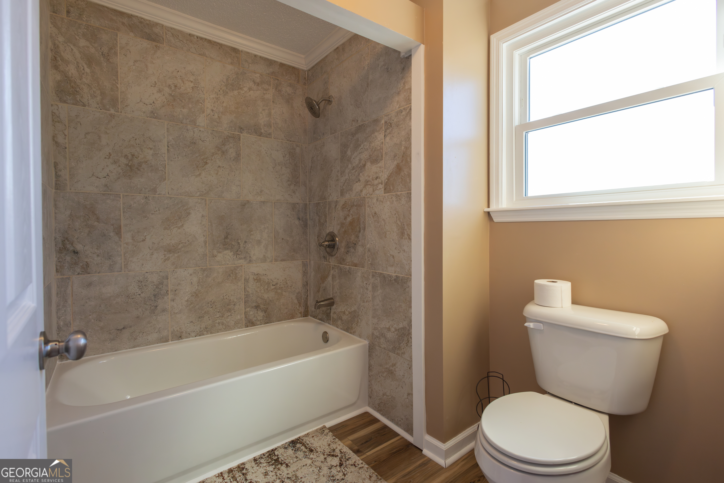 1578 Edsel Senn Road Property Photo 12
