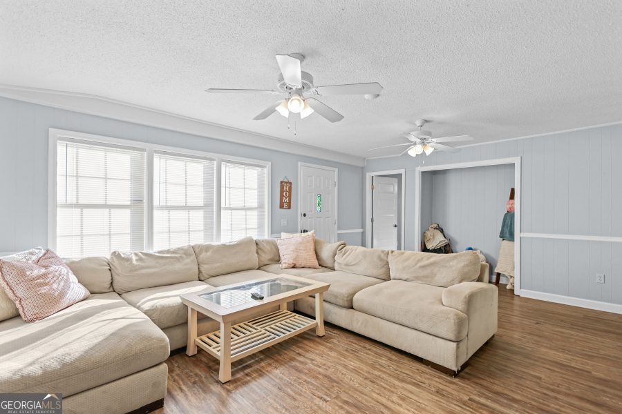 512 Tillman Street Property Photo 6