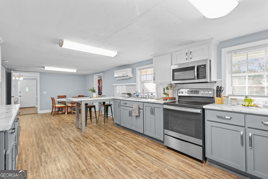 512 Tillman Street Property Photo 15