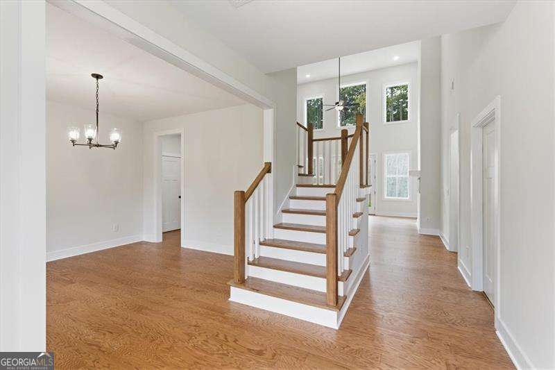 9 Everwood Court Se Property Photo 5