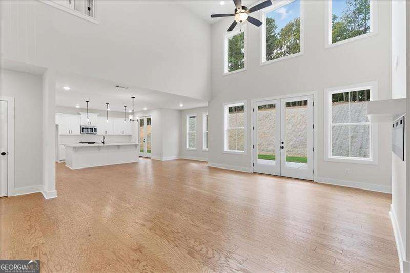 9 Everwood Court Se Property Photo 7