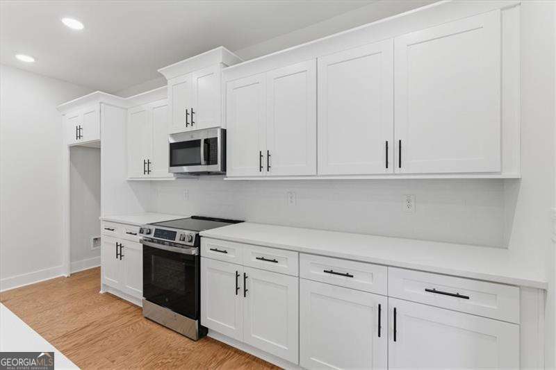 9 Everwood Court Se Property Photo 13