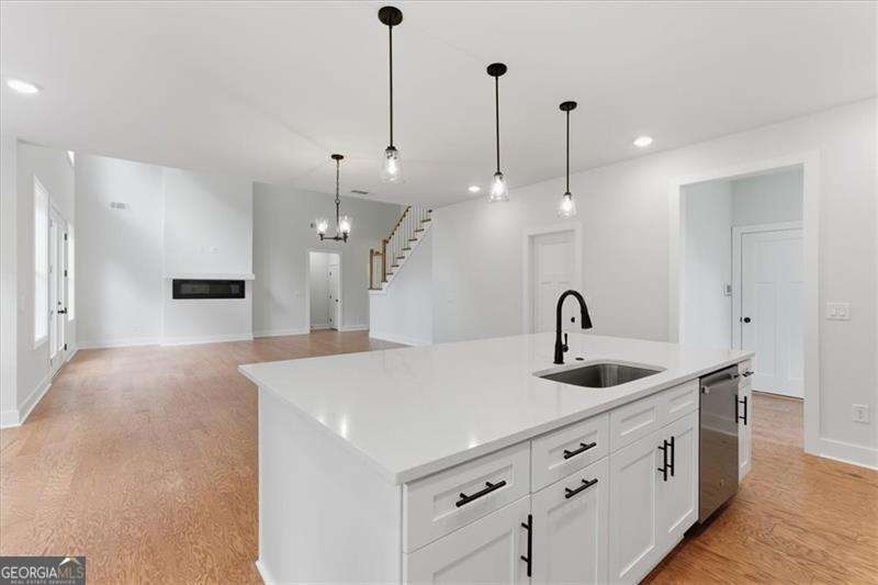 9 Everwood Court Se Property Photo 14