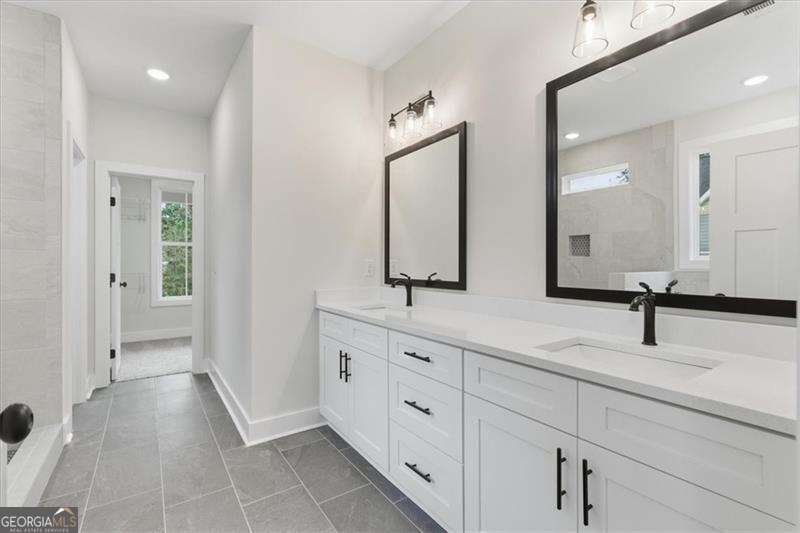 9 Everwood Court Se Property Photo 22