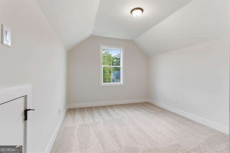 9 Everwood Court Se Property Photo 30